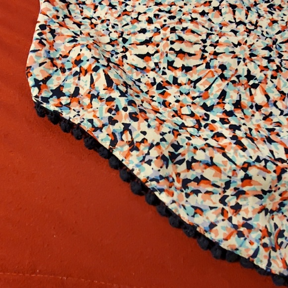 Women's large tank top - Picture 2 of 3